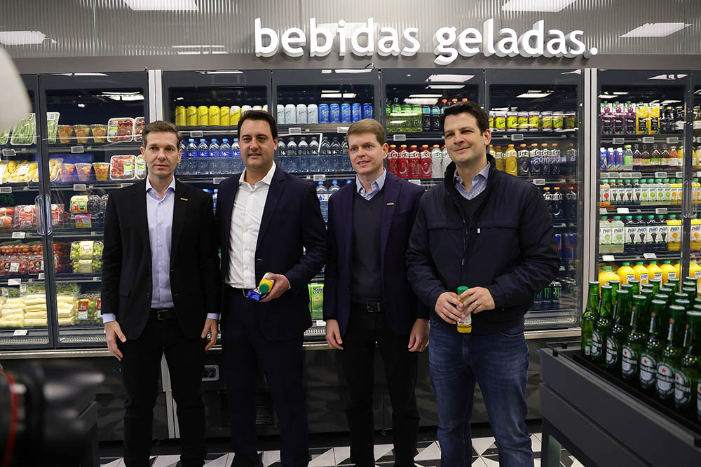 Ratinho Júnior acompanha inauguração do primeiro mercado 100% autônomo do Paraná 1 ratinho junior Ratinho Júnior acompanha inauguração do primeiro mercado 100% autônomo do Paraná