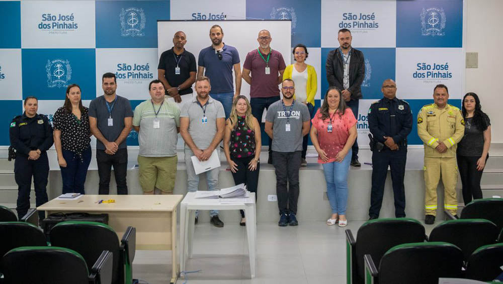 Secretarias passam por capacitação sobre diretrizes e legislação de eventos no município de São José dos Pinhais 8 sjp capacitacao Secretarias passam por capacitação sobre diretrizes e legislação de eventos no município de São José dos Pinhais