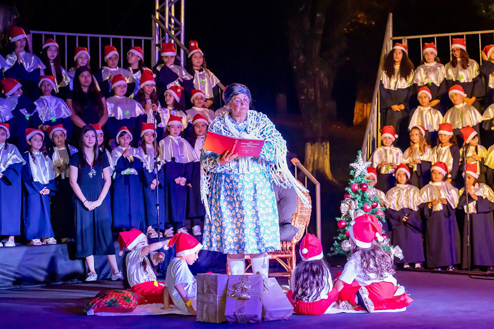 Cantata Natal dos Sonhos reúne grande público no bosque municipal de Rio Branco do Sul 8 rio branco cantata 03 Cantata Natal dos Sonhos reúne grande público no bosque municipal de Rio Branco do Sul