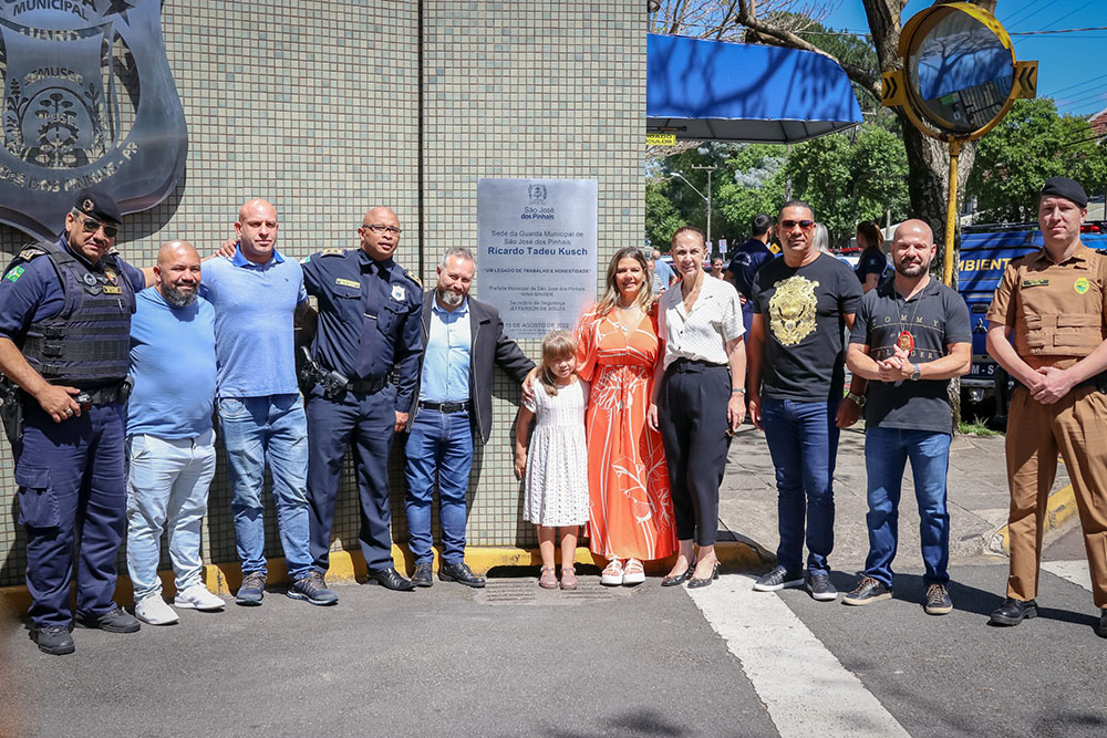 Nomeação da sede da GM de São José dos Pinhais faz homenagem ao secretário Ricardo Tadeu Kusch 1 sjp gm 01 Nomeação da sede da GM de São José dos Pinhais faz homenagem ao secretário Ricardo Tadeu Kusch