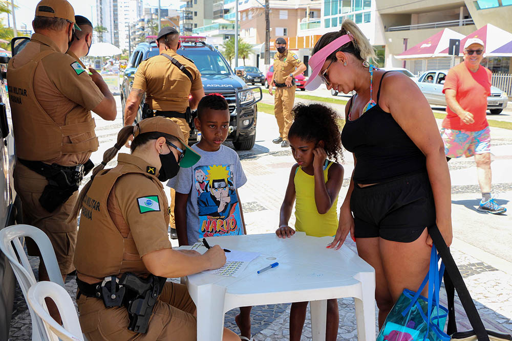PM atende 3.790 ocorrências no Litoral e entrega 11,5 mil pulseirinhas para crianças em um mês 8 policia militar litoral PM atende 3.790 ocorrências no Litoral e entrega 11,5 mil pulseirinhas para crianças em um mês