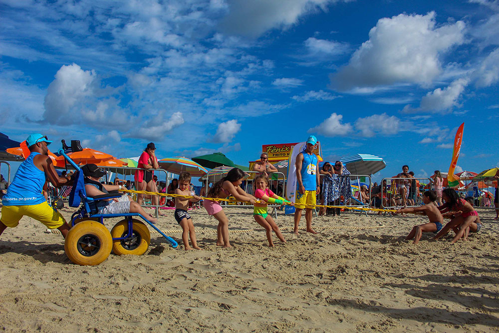 Com 310 mil atendimentos, programação esportiva gratuita anima temporada de verão 5 Verão Maior Paraná