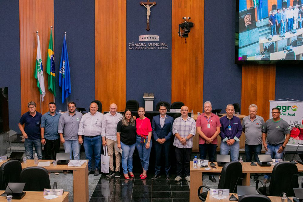 Prefeitura de São José dos Pinhais promoveu seminário sobre inovações no plantio e cultivo de morango 7 plantio e cultivo de morango