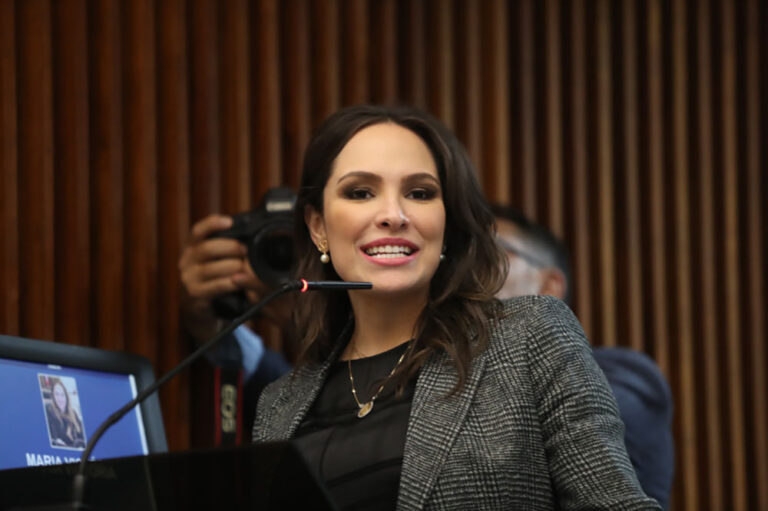 Deputada estadual Maria Victoria