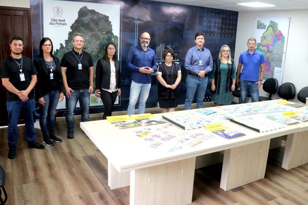 Prefeitura de São José dos Pinhais entrega materiais pedagógicos para educação no trânsito 4 educação no trânsito