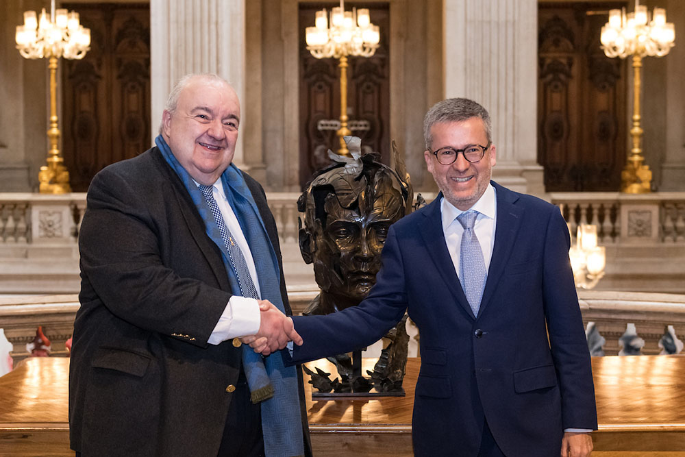 Rafael Greca compartilha inovações e avanços de Curitiba com prefeito de Lisboa 3 Rafael Greca em Lisboa