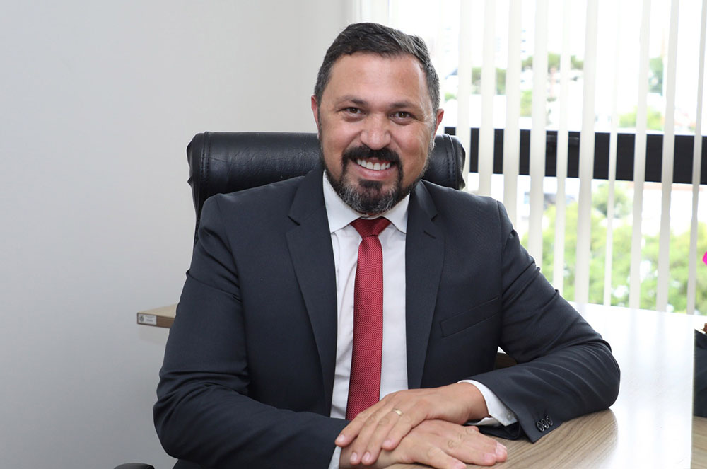 Márcio Mainardes assume Secretaria de Governo do município de Pinhais 6 Márcio Mainardes