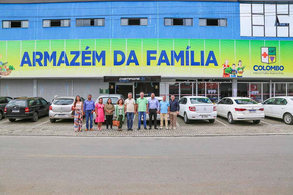 Prefeitura de Piraquara realiza visitas técnicas para implantação do Armazém da Família 3 Armazém da Família