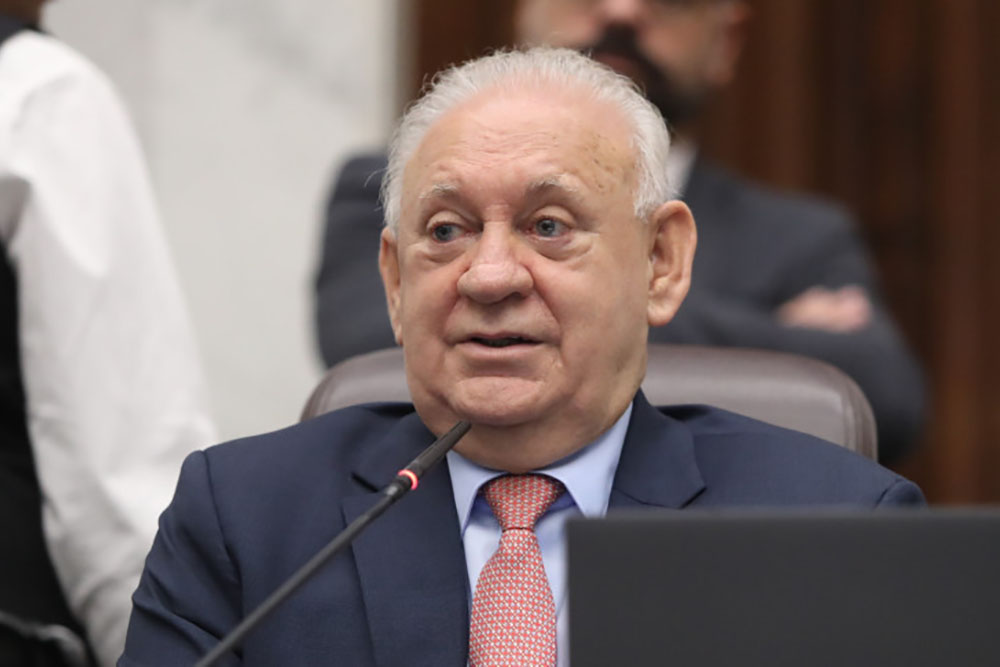 Assembleia Legislativa do Paraná anuncia repasse de R$ 200 milhões para pavimentar munícipios com até sete mil habitantes 7 Ademar Traiano