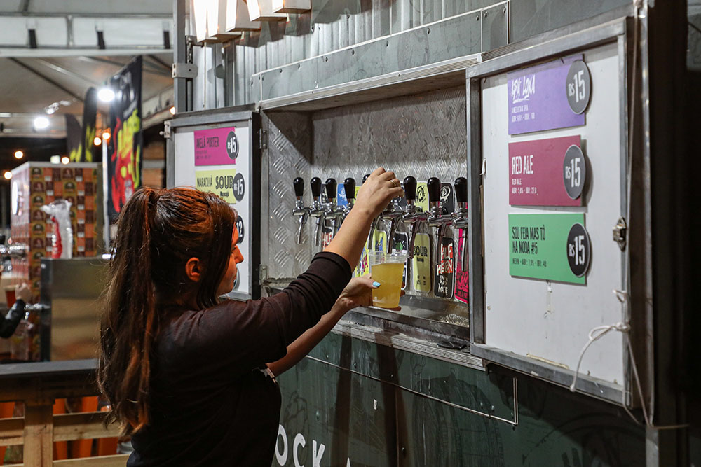 Festival da Cerveja e Festival da Canção agitam Pinhais neste sábado, dia 11 de março 7 Festival da Cerveja