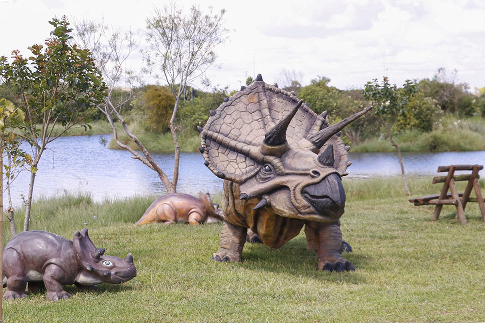 Os dinossauros invadiram o Parque das Águas de Pinhais mais uma vez 2 Jurassic Park