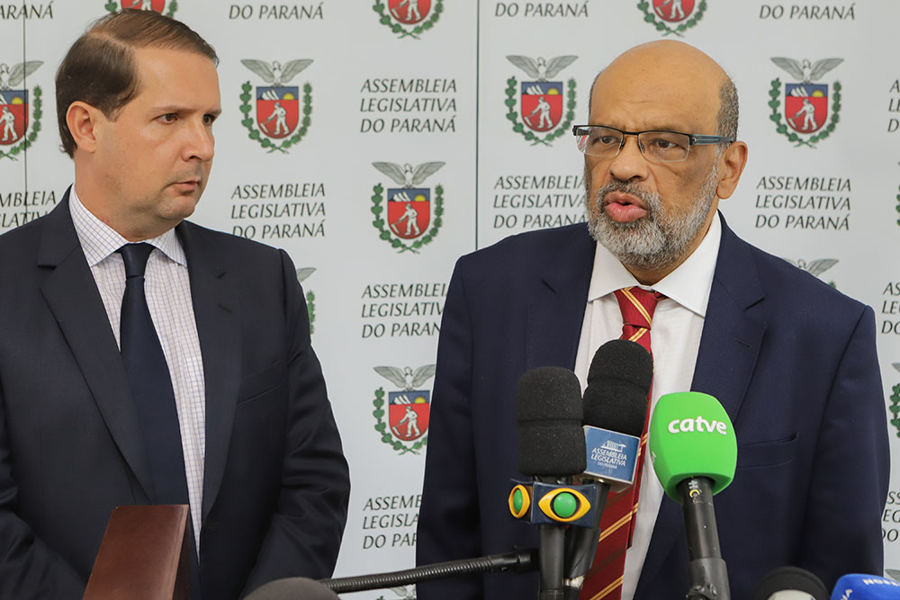 Apesar da arrecadação frustrada, Paraná manteve investimentos em alta em 2022 8 Paraná manteve investimentos