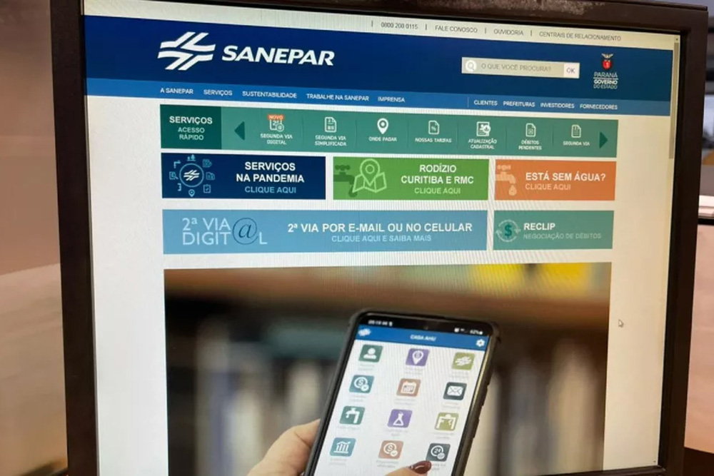Sem sair de casa, cliente da Sanepar pode pedir serviços e resolver pendências num clique 1 Sanepar