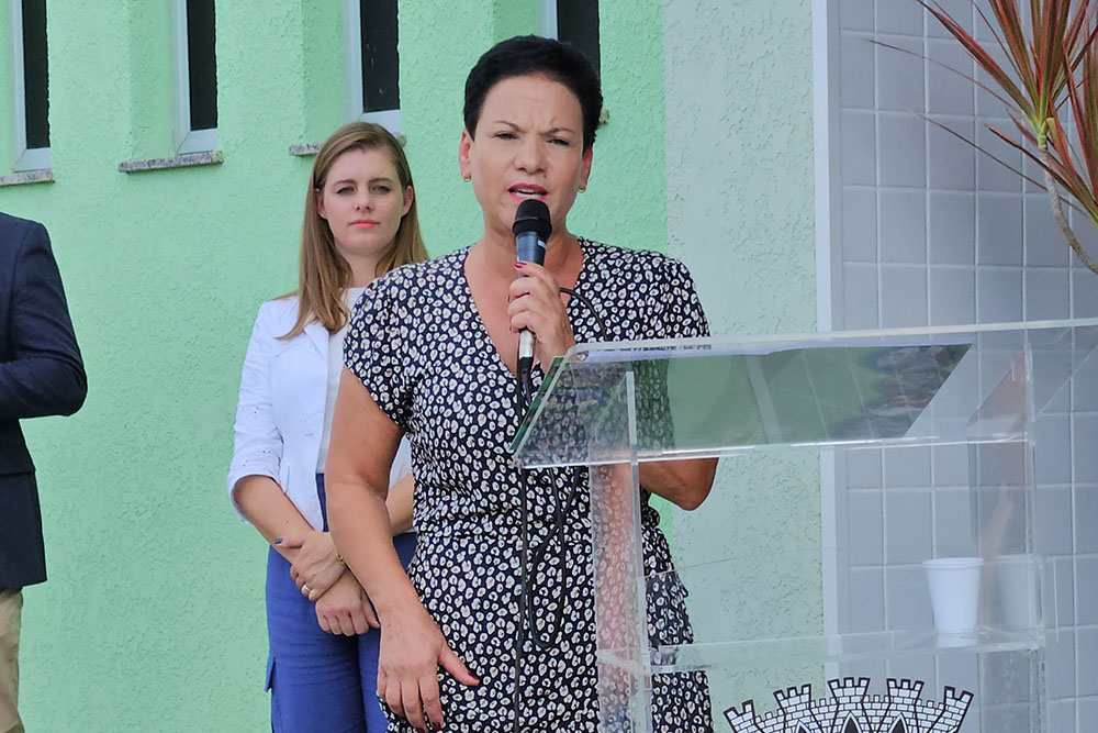 Deputada Marli Paulino anuncia mais de R$1 milhão para construção de nova Unidade de Saúde em Pinhais 6 Deputada Marli Paulino