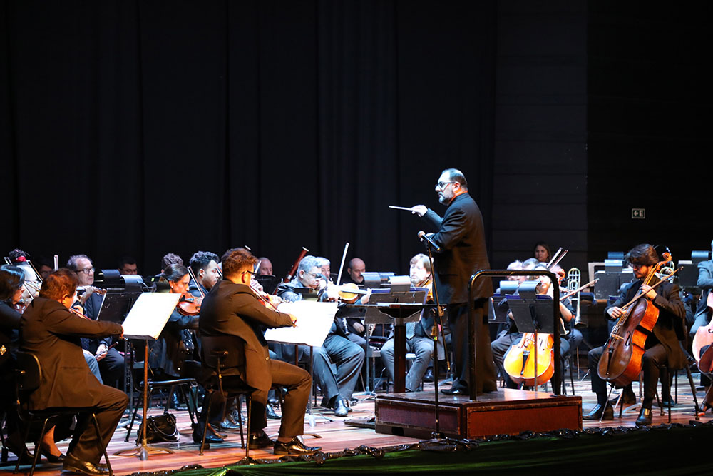 Orquestra Sinfônica faz apresentação em homenagem aos 31 anos de Pinhais 2 Orquestra Sinfônica