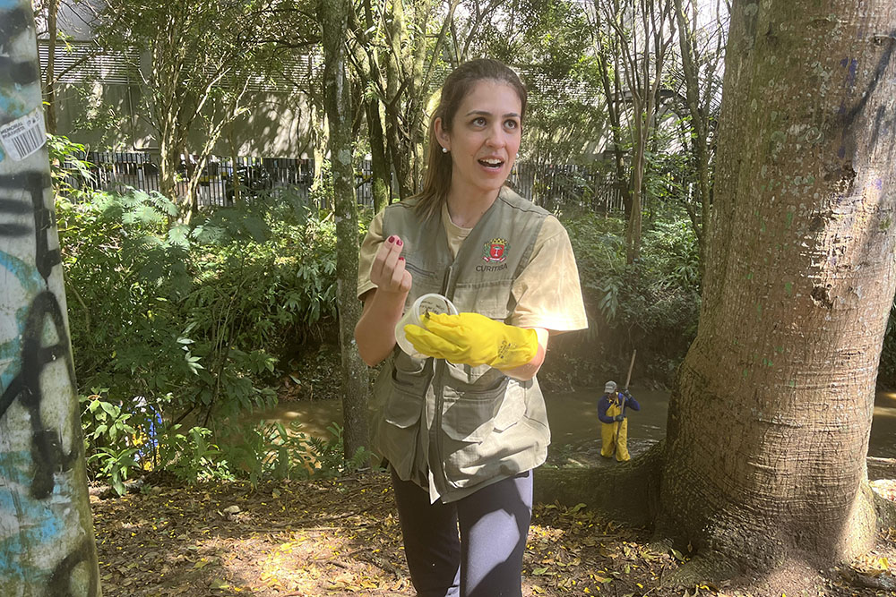 Secretaria de Meio Ambiente aplica larvicidas para diminuir incidência de borrachudos em Curitiba 4 diminuir incidência de borrachudos