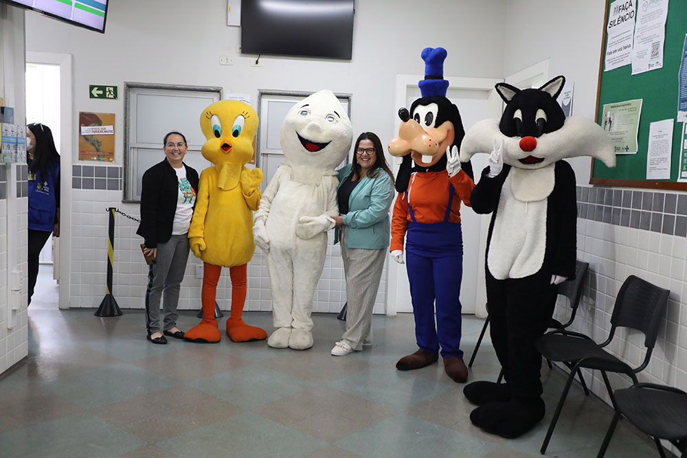 Campanha de vacinação tem boa adesão da população de Pinhais 8 Campanha de vacinação