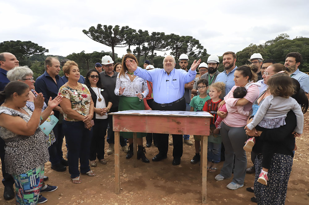 Prefeitura de Curitiba constrói escola para atender 600 estudantes no Santa Cândida 3 escola para atender 600 estudantes