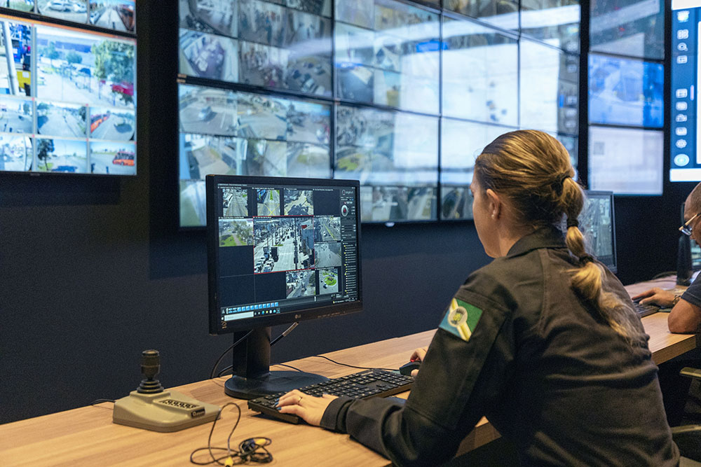 Muralha Digital de Pinhais identifica 32 veículos com alertas de furto e roubo 9 Muralha Digital de Pinhais
