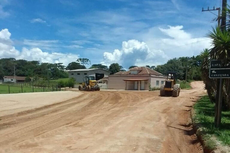 pavimentação da Rodovia da Maçã