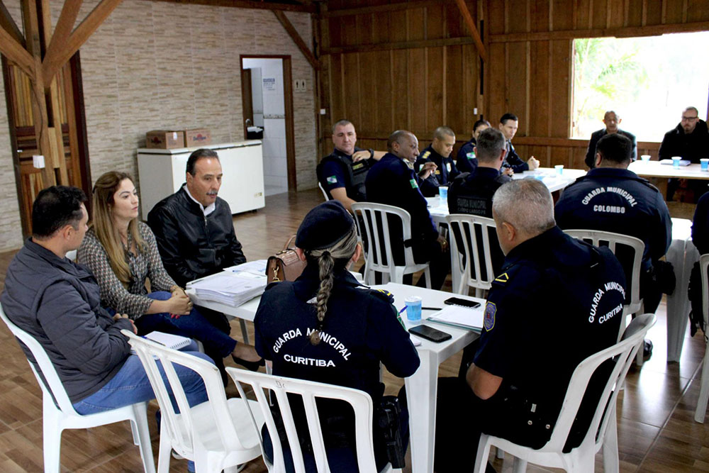 Consórcio de Guardas Municipais se reuniu em Fazenda Rio Grande 4 Consórcio de Guardas Municipais