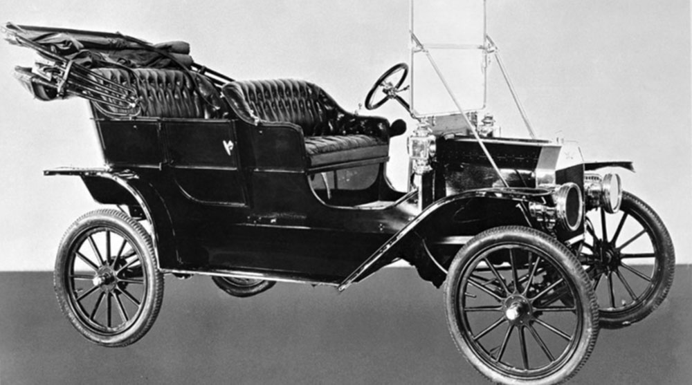 Do Ford T aos carros autônomos: como o mercado automotivo evoluiu nos últimos 100 anos 1 ford-T