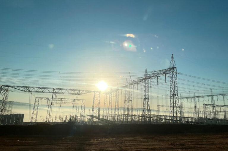 rede de transmissão de energia