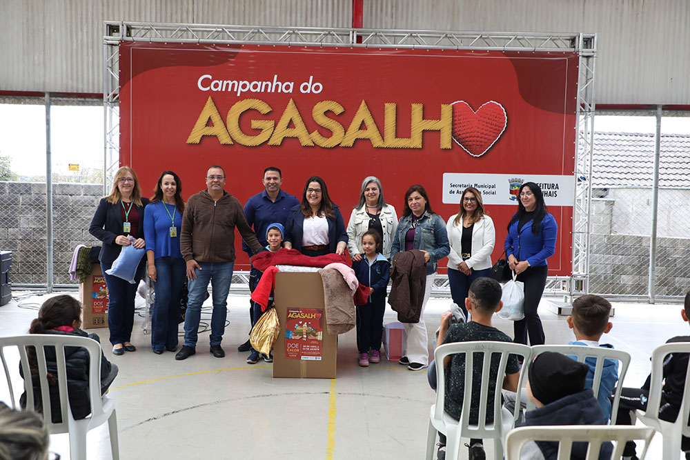 Campanha do Agasalho pretende arrecadar 65 mil peças em Pinhais 2 Campanha do Agasalho