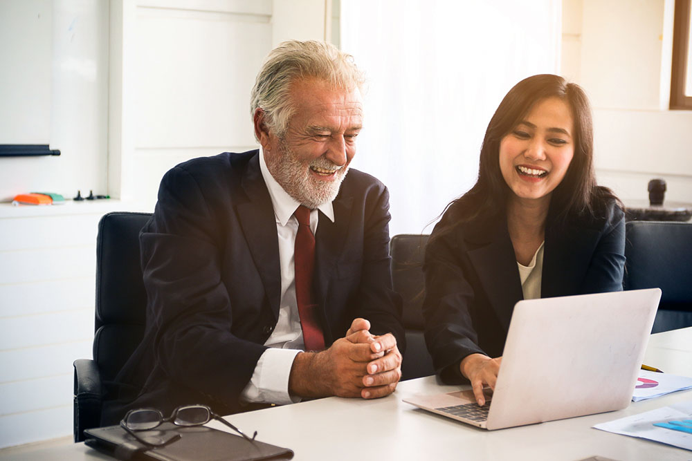 Como conquistar um bom emprego após os 50 anos 4 emprego após os 50 anos