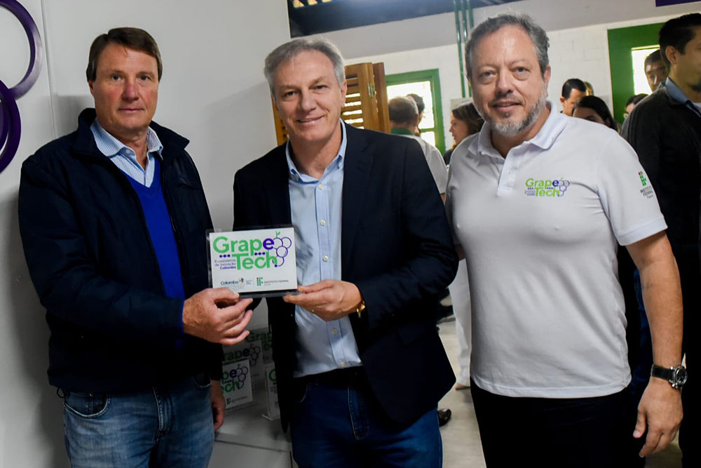 Prefeitura lança o primeiro ecossistema de inovação empresarial de Colombo 2 Grape Tech