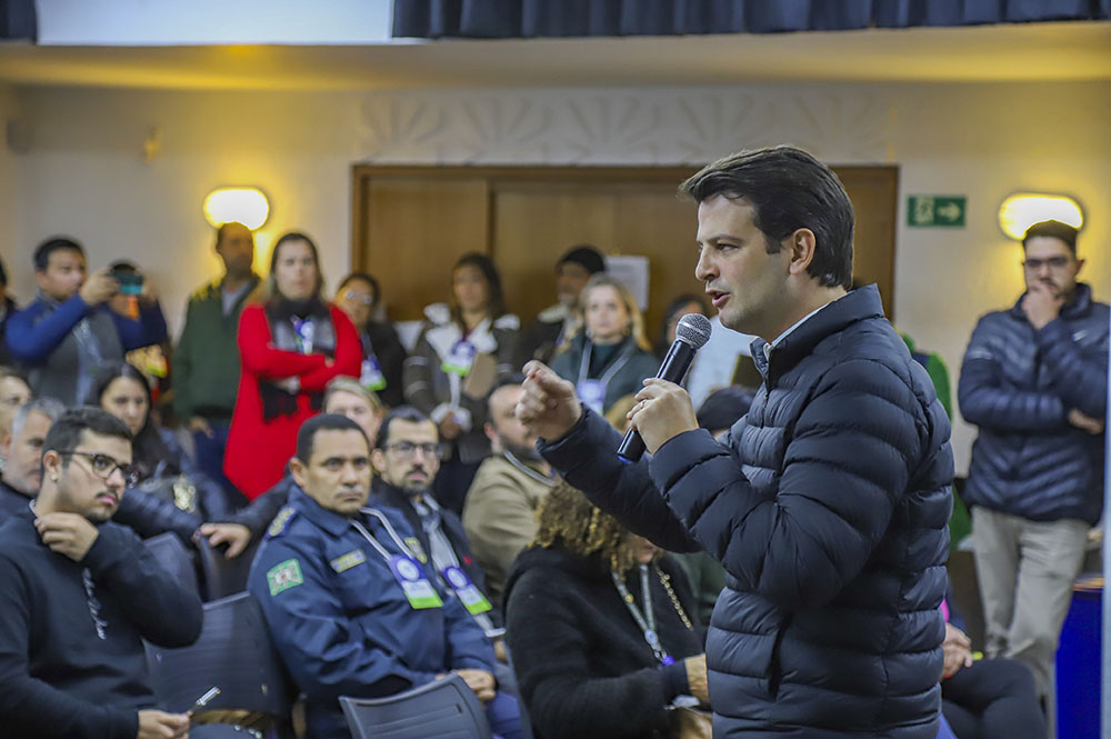 Eduardo Pimentel ressalta atendimento de 85% dos pedidos dos moradores de Curitiba 8 Eduardo Pimentel