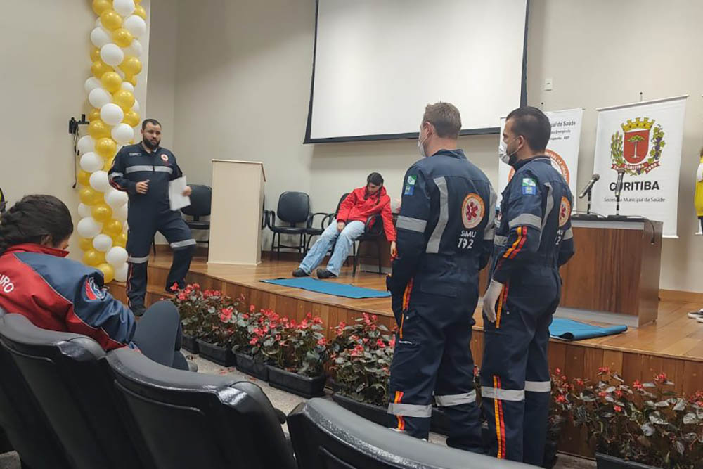 São José dos Pinhais é destaque no 1° Desafio Municipal de Curitiba – Atendimento às Emergências Traumáticas e Clínicas 7 Atendimento às Emergências Traumáticas e Clínicas