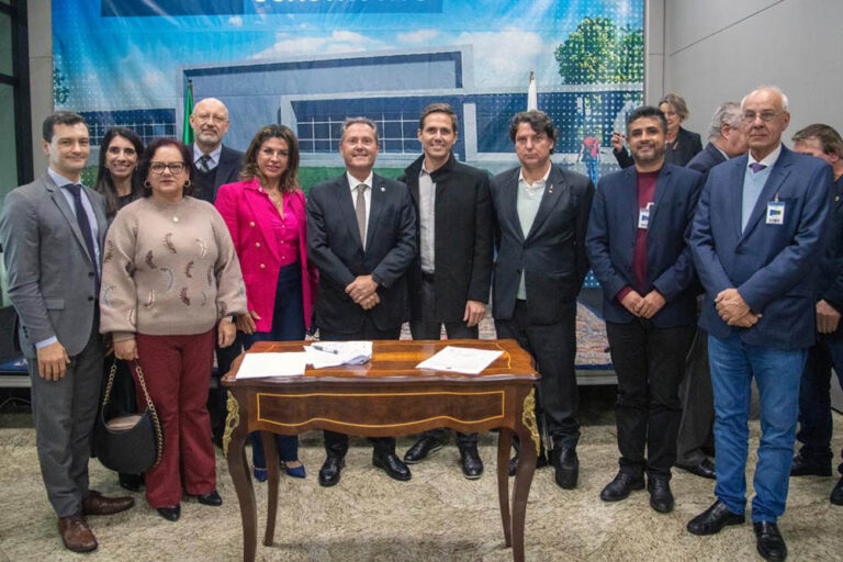 18 novos fóruns no Paraná