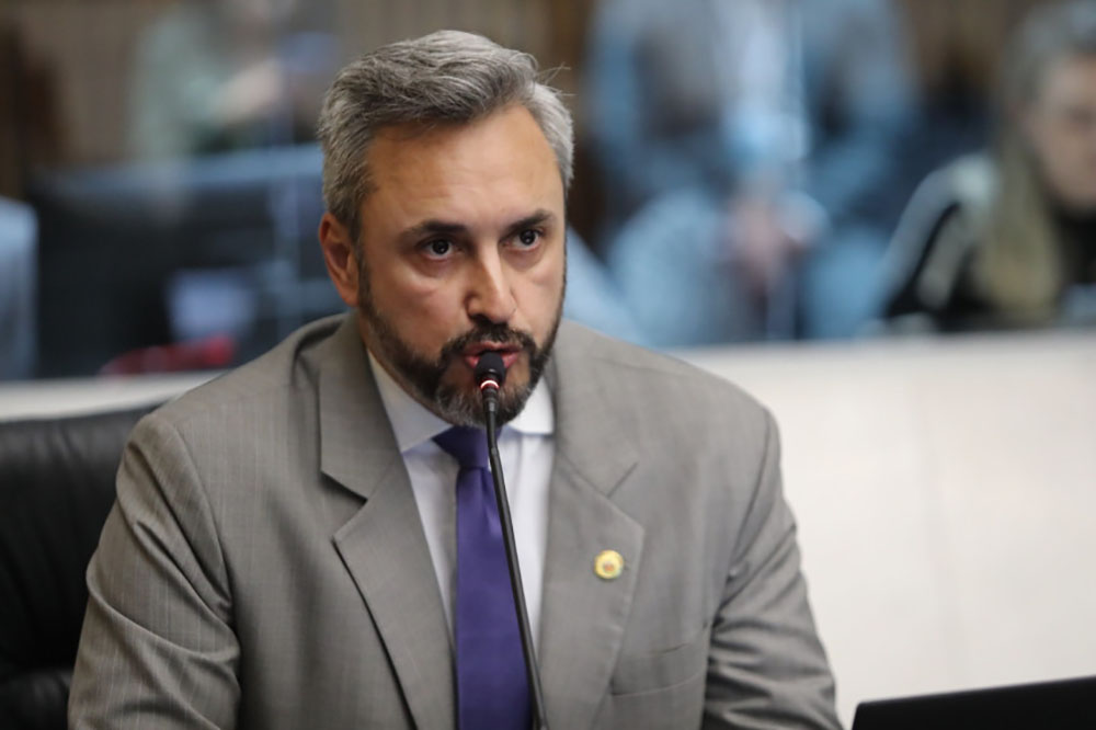 Projeto do deputado Fabio Oliveira muda legislação sobre o IPVA no Paraná 6 Deputado Fabio Oliveira