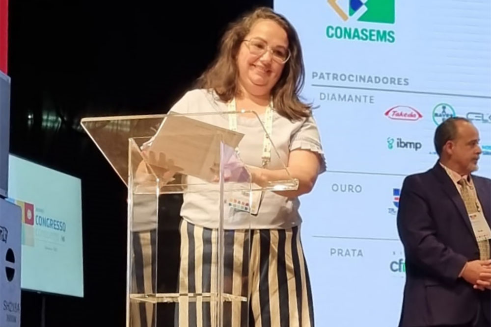 Secretária de Saúde de Pinhais é reconduzida para compor o Conselho Fiscal da Região Sul 1 Secretária de Saúde de Pinhais, Adriane da Silva Jorge Carvalho