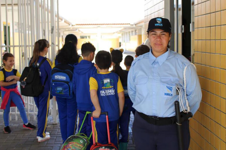 segurança nas escolas