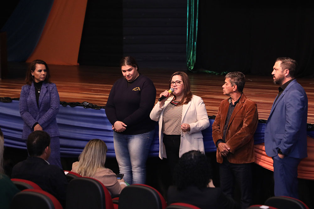 Agentes de Pinhais e região debatem a garantia de direitos das crianças e adolescentes no Cenforpe 1 direitos das crianças e adolescentes