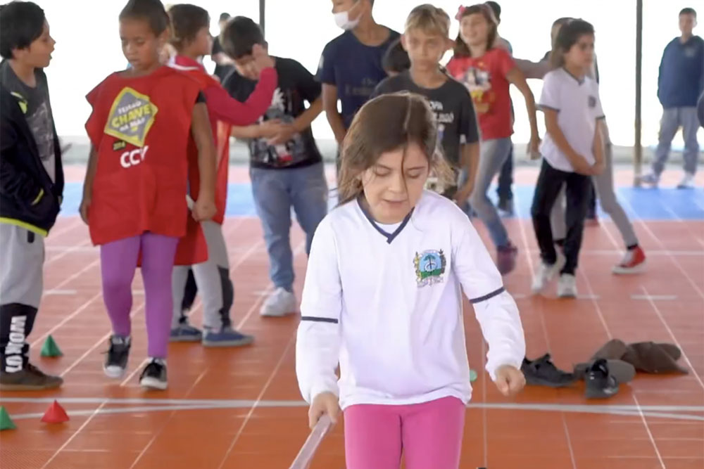 Escolas municipais de São José dos Pinhais recebem materiais de atletismo 8 materiais de atletismo