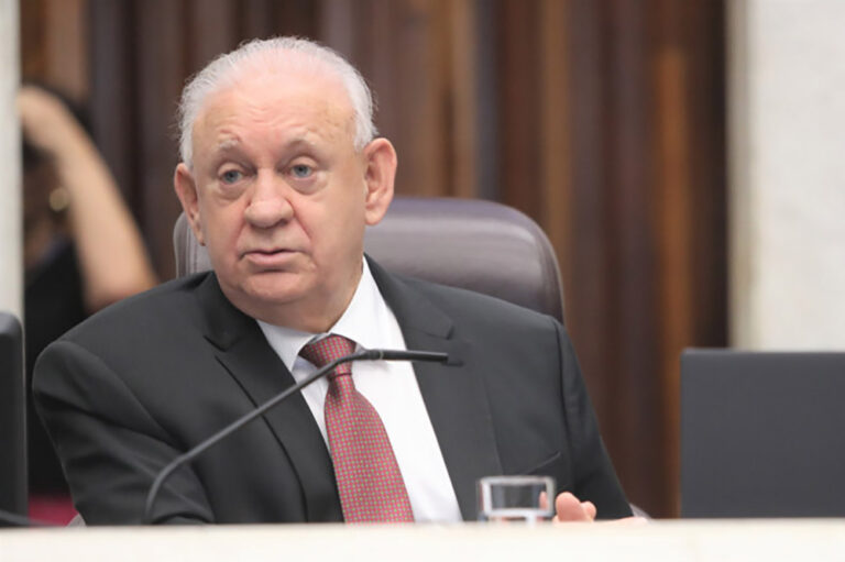Deputado estadual Ademar Traiano, presidente da Assembleia Legislativa