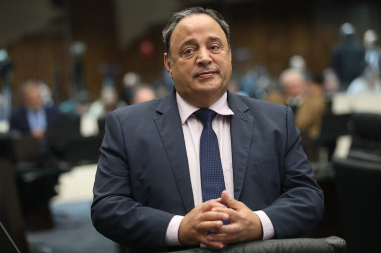 Deputado Hussein Bakri
