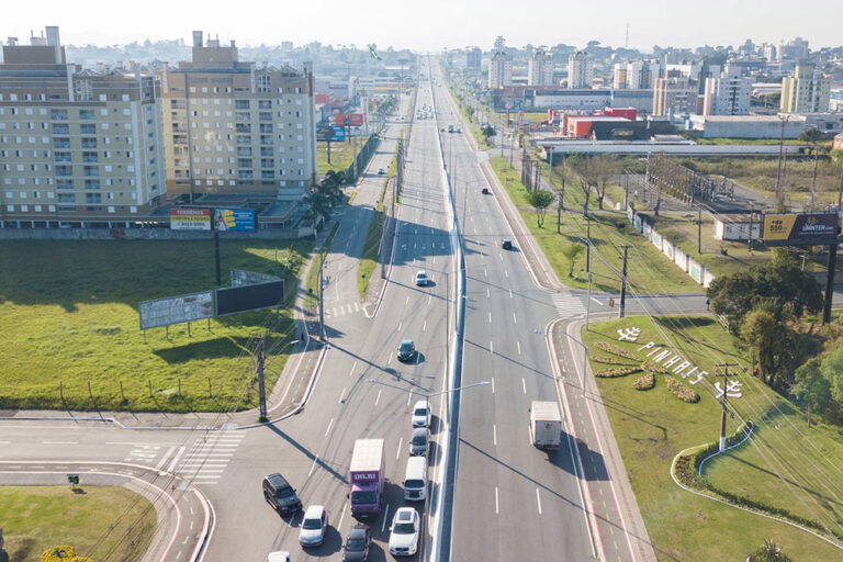 Avança Pinhais