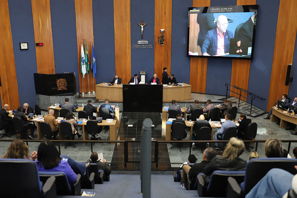 Câmara de SJP retoma sessões aprovando programa que incentiva estágios de mestrandos e doutorandos 3 estágios de mestrandos e doutorandos