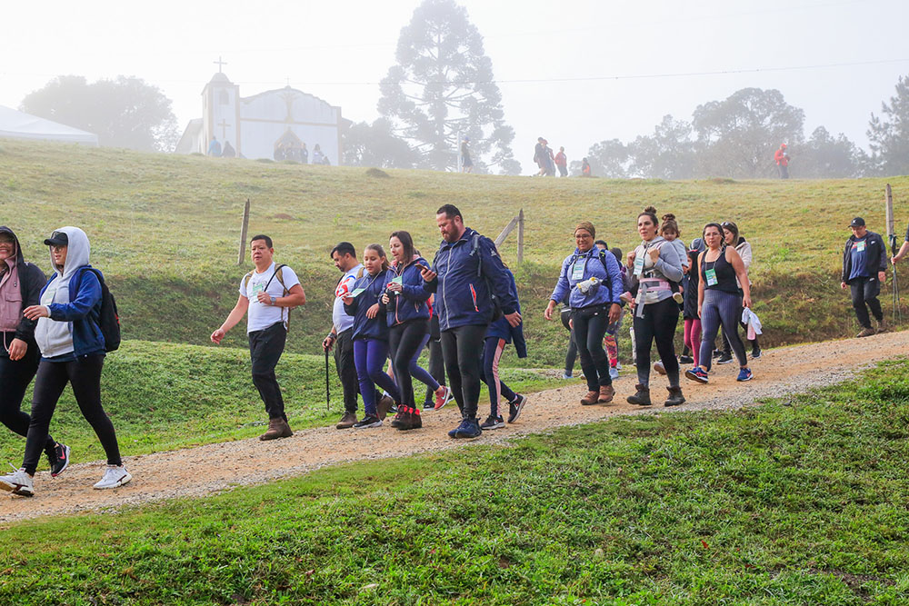 Caminhada Internacional da Natureza reúne mais de mil participantes em Piraquara 5 Caminhada Internacional da Natureza
