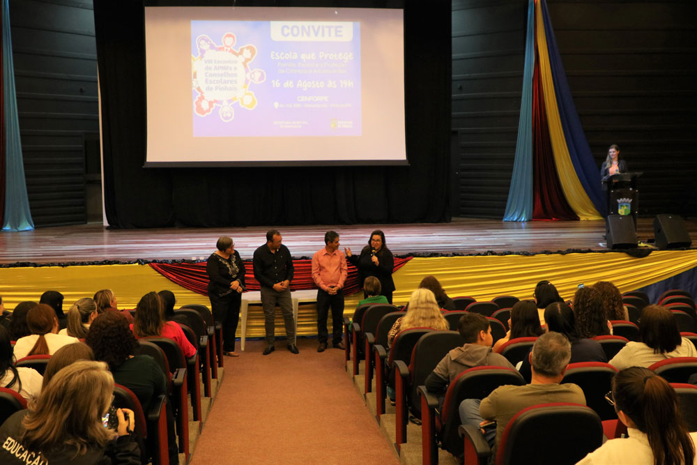 Prefeitura de Pinhais promoveu evento que reuniu a comunidade escolar 4 comunidade escolar