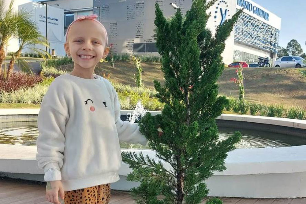 Corrida solidária apoia tratamento de menina de cinco anos com câncer raro 9 Alice