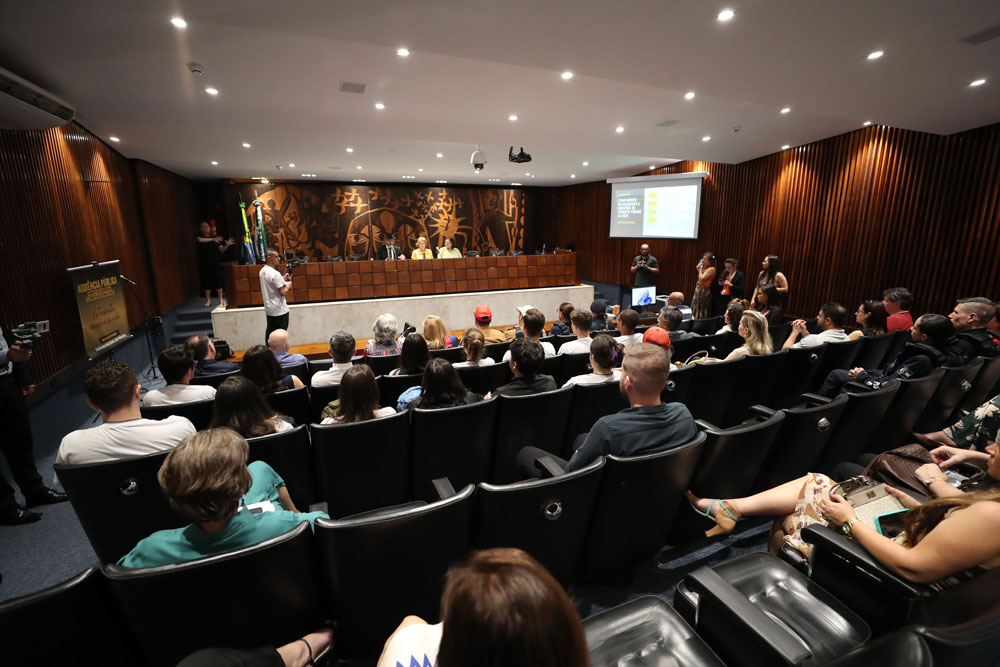 Assembleia Legislativa do Paraná ouve especialistas sobre impactos do trânsito no sistema de saúde 1 impactos do trânsito no sistema de saúde