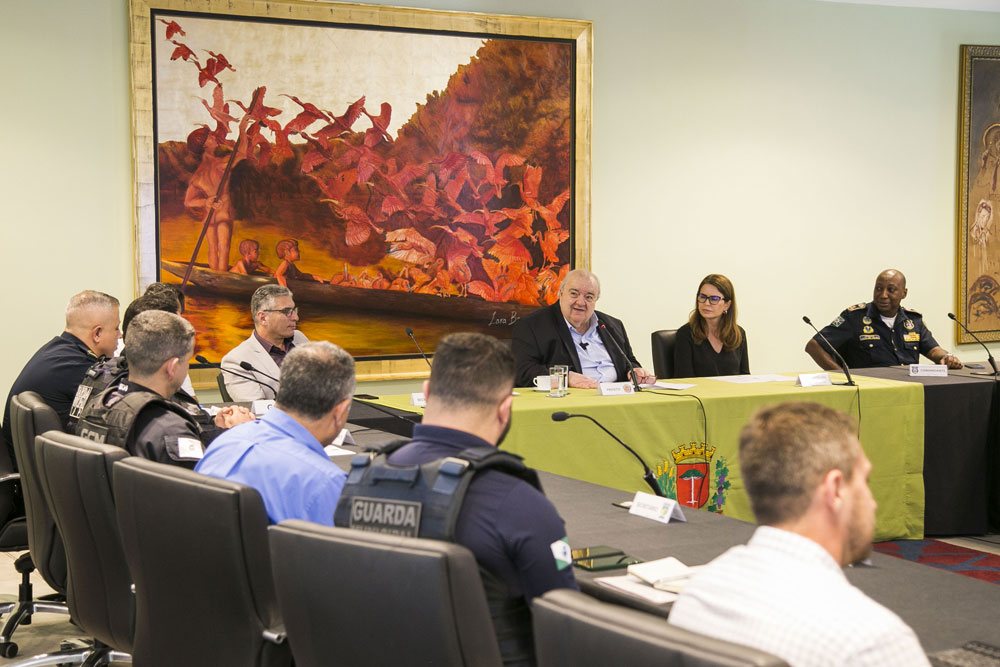 Greca presidiu a 6ª assembleia-geral do Consórcio Intermunicipal das Guardas Municipais da RMC 6 consorcio guardas municipais Greca presidiu a 6ª assembleia-geral do Consórcio Intermunicipal das Guardas Municipais da RMC