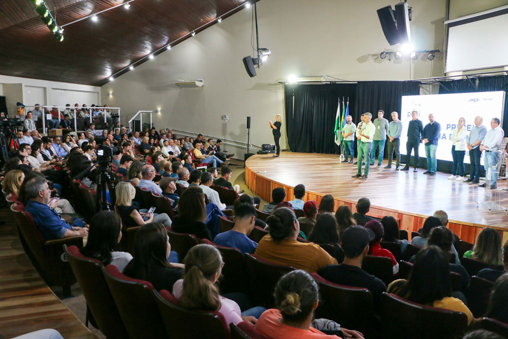 Participação popular marca audiência pública do Plano de Desenvolvimento da Região Metropolitana 2 Plano de Desenvolvimento