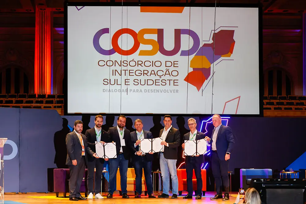 Com foco em sustentabilidade e segurança, governadores do Cosud assinam carta conjunta 9 Cosud