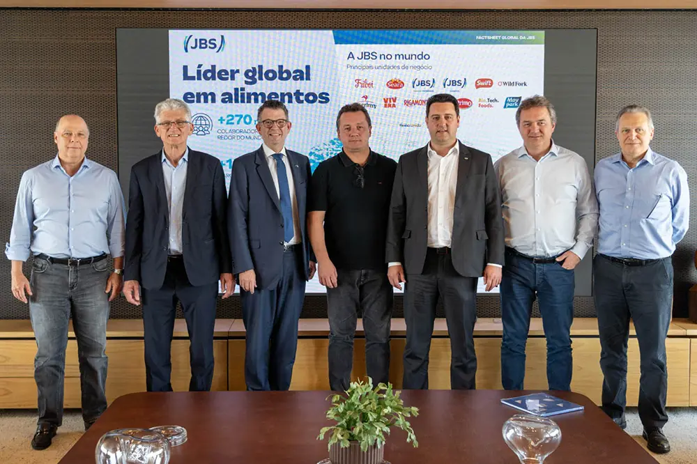 JBS estuda investir em novo frigorífico de suínos e fábrica de biodiesel no Paraná 6 frigorífico de suínos
